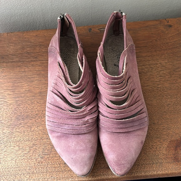 Free People Lost Valley Booties. - Picture 2 of 11